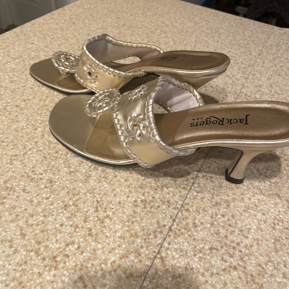 Jack Rodgers,heals,silver, wore 2 times, sprained ankle- unable to wear-ADORABLE - Picture 6 of 9